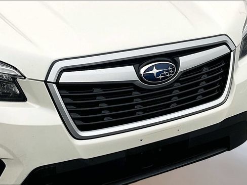 Used 2021 Subaru Forester AWD/4WD image 28