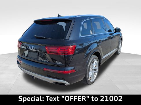 Used 2017 Audi Q7 3.0T Prestige image 3