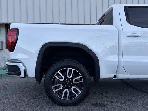 Used 2024 GMC Sierra 1500 AT4 w/ Technology Package image 4