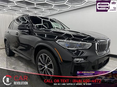 Used 2019 BMW X5 xDrive50i w/ M Sport Package AWD/4WD image 1