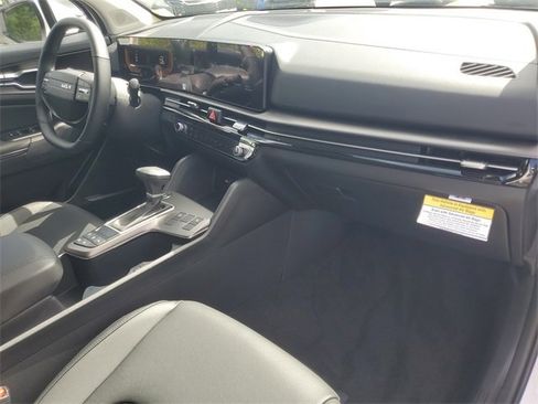 New 2026 Kia Sportage EX w/ EX Panorama Roof Package image 12