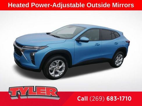 New 2026 Chevrolet Trax LS w/ LS Convenience Package image 3