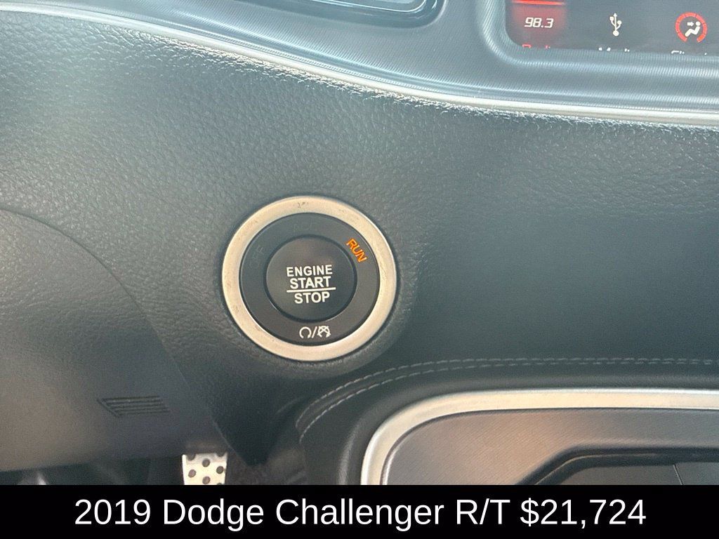 Used 2019 Dodge Challenger R/T w/ Blacktop Package RWD image 26