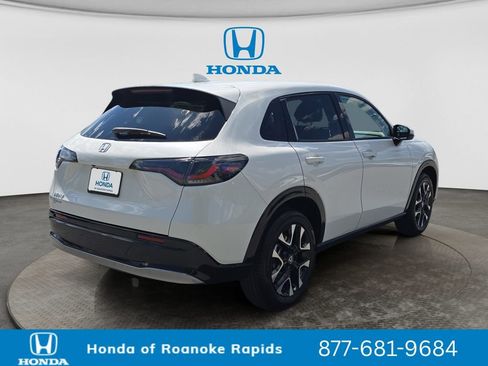 New 2026 Honda HR-V EX-L image 5