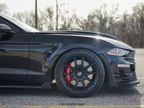 Used 2022 Ford Mustang GT Premium w/ GT Performance Package RWD image 11