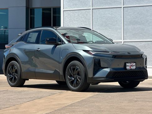 New 2026 Toyota C-HR AWD/4WD image 2