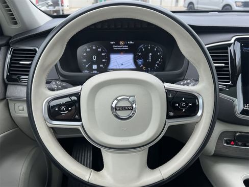 Used 2022 Volvo XC90 T6 Inscription w/ Advanced Package image 23