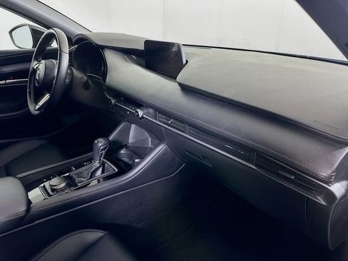 Used 2024 MAZDA MAZDA3 s FWD image 29