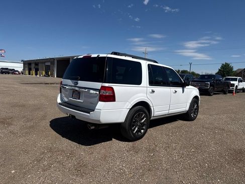 Used 2017 Ford Expedition Limited w/ Equipment Group 301A AWD/4WD image 6