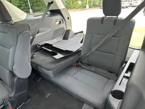 Used 2026 Ford Explorer Active RWD image 32