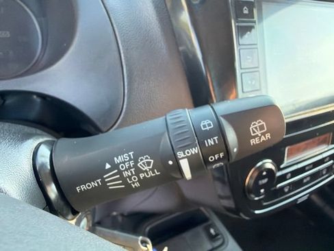 Used 2024 Mitsubishi Mirage ES FWD image 33