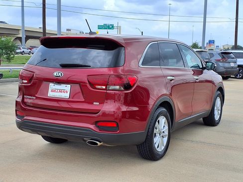 Used 2019 Kia Sorento FWD image 7