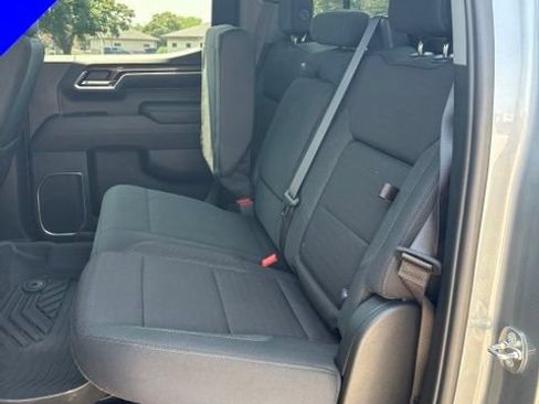 Used 2024 Chevrolet Silverado 1500 LT Trail Boss w/ Convenience Package II AWD/4WD image 29