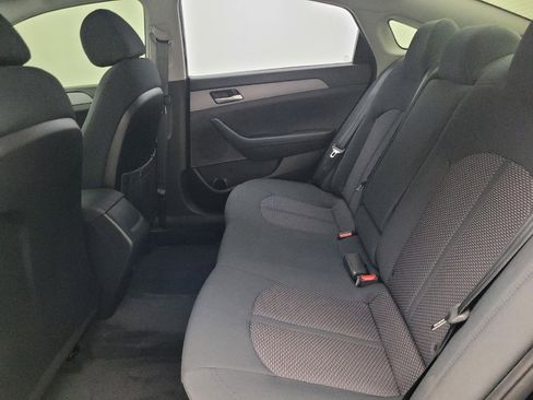 Used 2018 Hyundai Sonata SE image 18