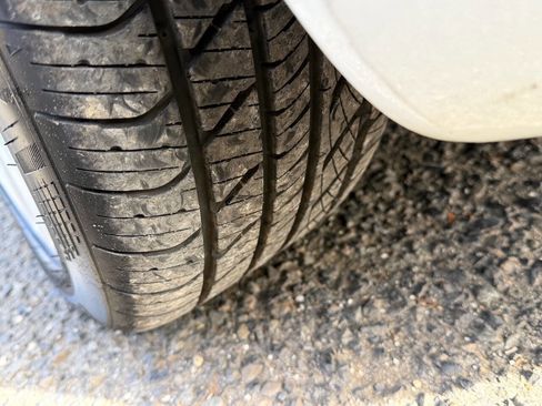 Used 2010 Volvo S40 2.4i image 31