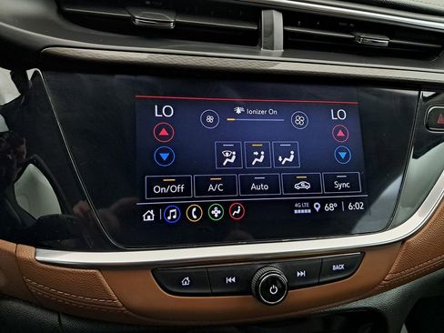 Used 2021 Buick Encore GX Essence image 17