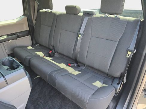 Used 2017 Ford F150 XL w/ Equipment Group 101A Mid RWD image 16
