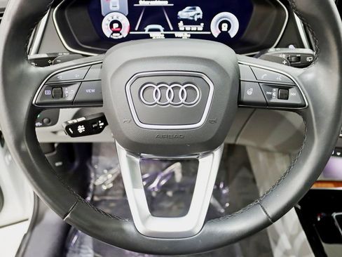 Used 2022 Audi Q5 2.0T Premium Plus image 17