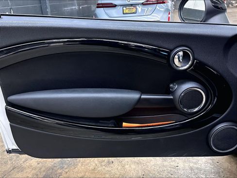 Used 2014 MINI Cooper Clubman S FWD image 24