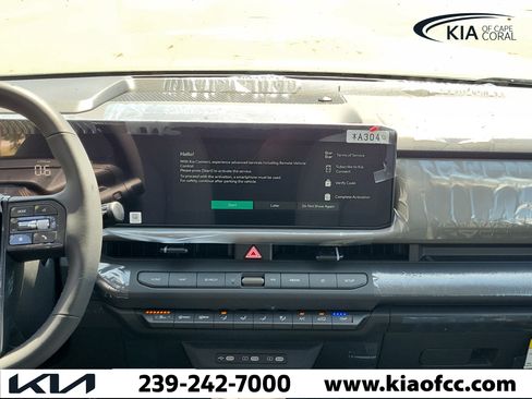 New 2027 Kia Seltos S FWD image 17