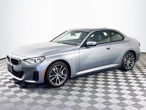 Used 2026 BMW 230i xDrive Coupe AWD/4WD image 4