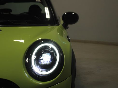 Used 2024 MINI Cooper S FWD image 29
