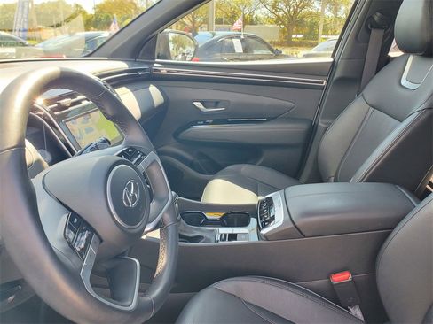 Used 2022 Hyundai Santa Cruz Limited image 15