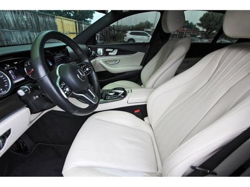 Used 2019 Mercedes-Benz E 300 image 15