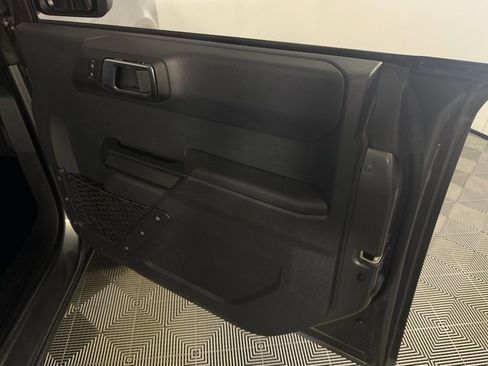 Used 2025 Ford Bronco Big Bend image 30