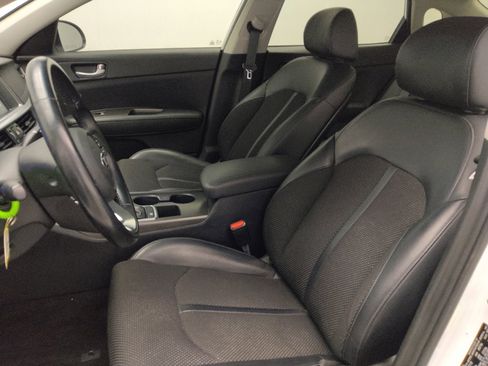 Used 2019 Kia Optima S w/ S Panoramic Sunroof Package image 17