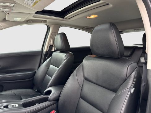 Used 2018 Honda HR-V EX-L image 15