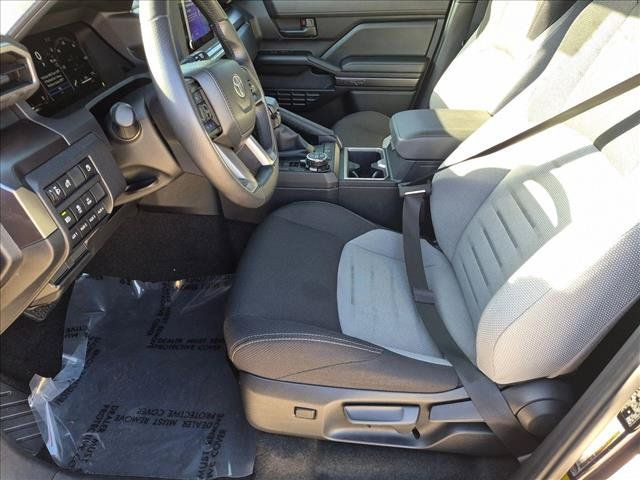 Certified 2025 Toyota 4Runner TRD Off-Road AWD/4WD image 14
