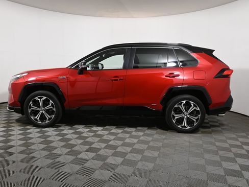 Used 2022 Toyota RAV4 XSE w/ Premium Package AWD/4WD image 2