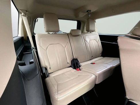 Used 2024 Ford Expedition Max Limited image 26
