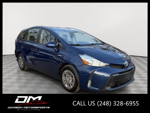 Used 2017 Toyota Prius V Three w/ Carpet Mat Package image 1