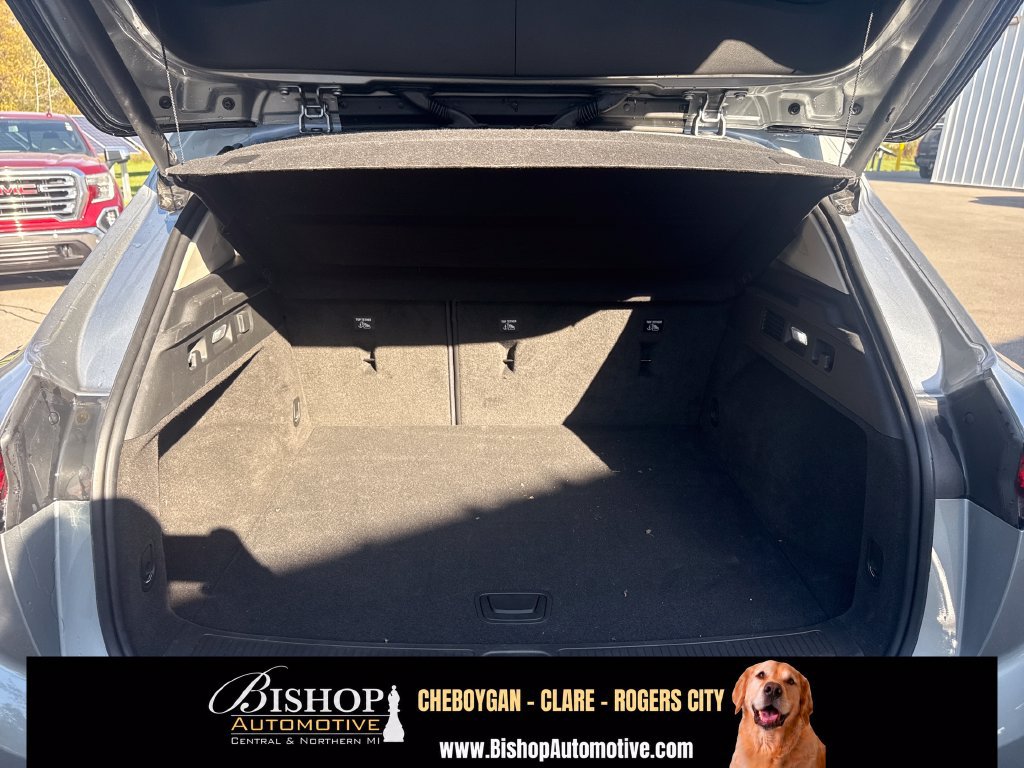 Used 2023 Buick Envision Essence w/ Technology Package I AWD/4WD image 8