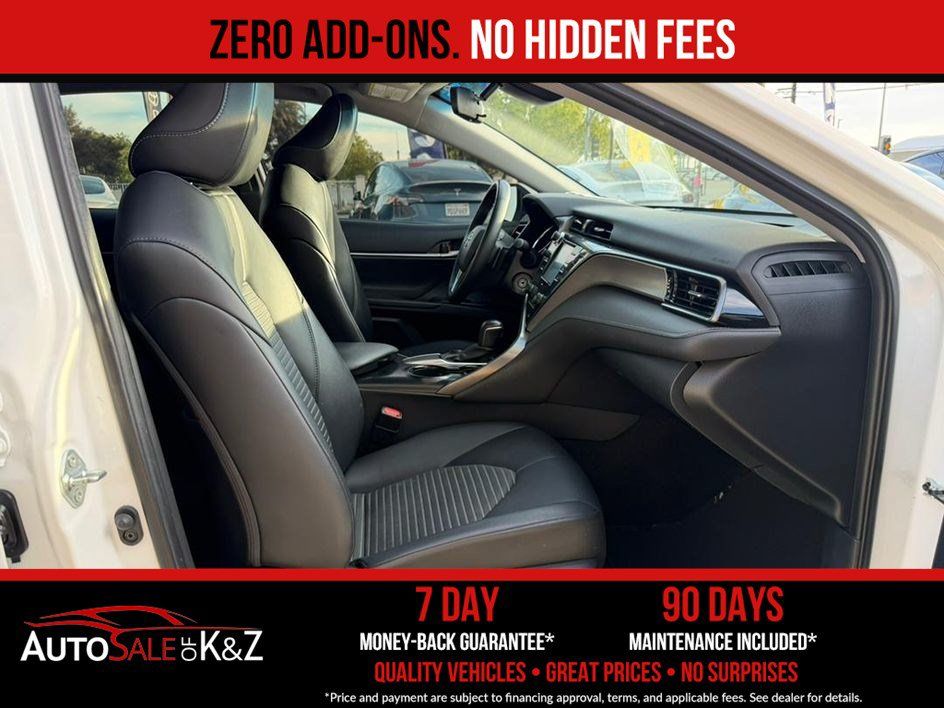 Used 2020 Toyota Camry SE FWD image 20
