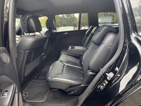 Used 2019 Mercedes-Benz GLS 450 4MATIC image 27