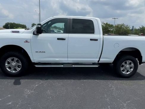 Used 2024 RAM 2500 Big Horn w/ Off Road Package AWD/4WD image 5