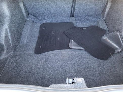 Used 2023 Dodge Challenger SXT w/ Blacktop Package image 13