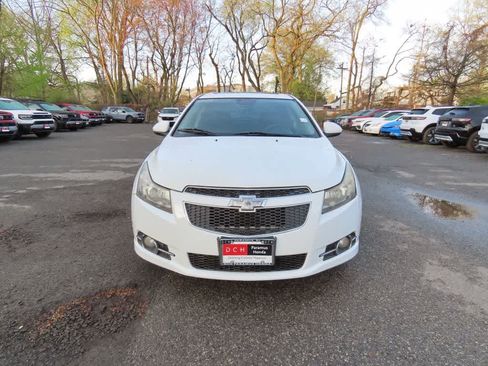 Used 2014 Chevrolet Cruze LTZ w/ RS Package FWD image 6