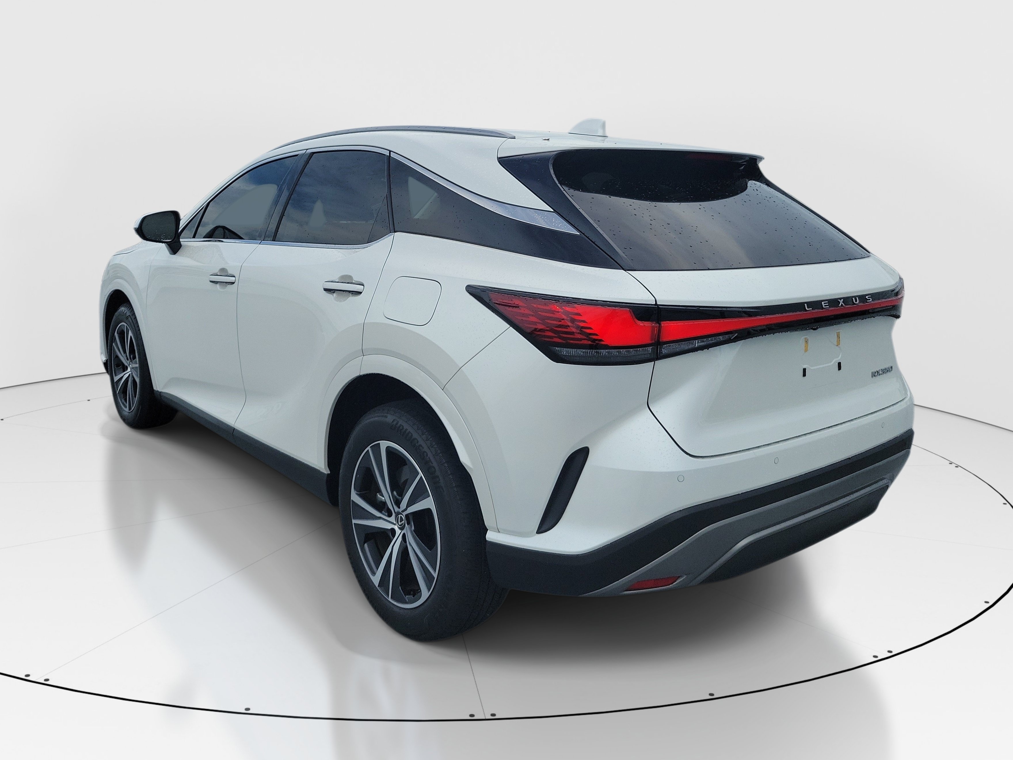 Certified 2024 Lexus RX 350 Premium w/ Accessory Package (K3) FWD image 4