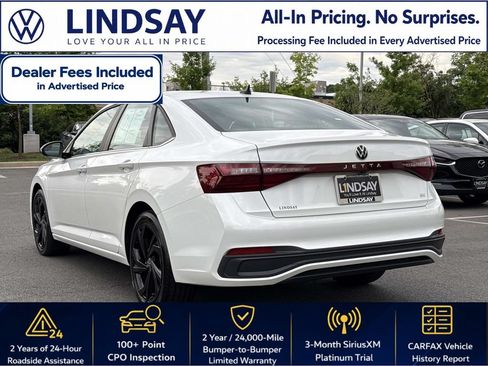 Used 2025 Volkswagen Jetta SE w/ Sunroof Package FWD image 5