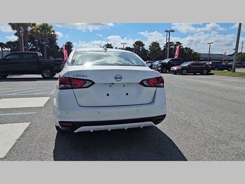 New 2025 Nissan Versa SV w/ Trunk Package image 30