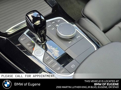 Used 2025 BMW X4 xDrive30i AWD/4WD image 28