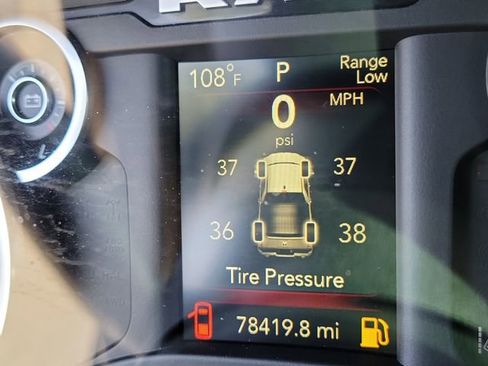 Used 2021 RAM 1500 Big Horn w/ Level 1 Safety Group RWD image 27