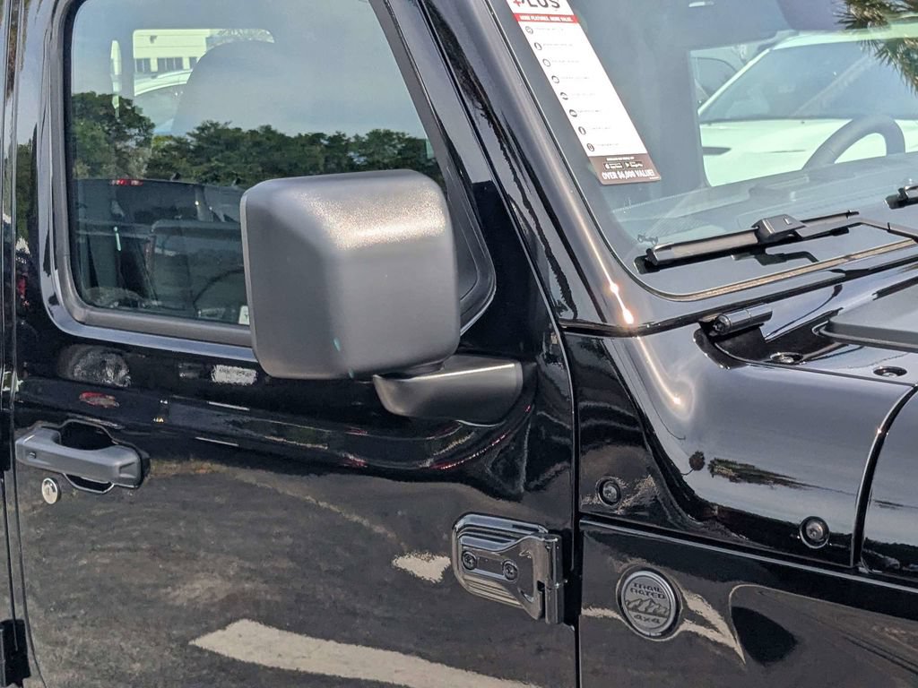 New 2026 Jeep Gladiator Sport AWD/4WD image 11