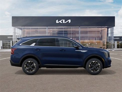 New 2026 Kia Sorento S w/ S Panoramic Sunroof Package image 7