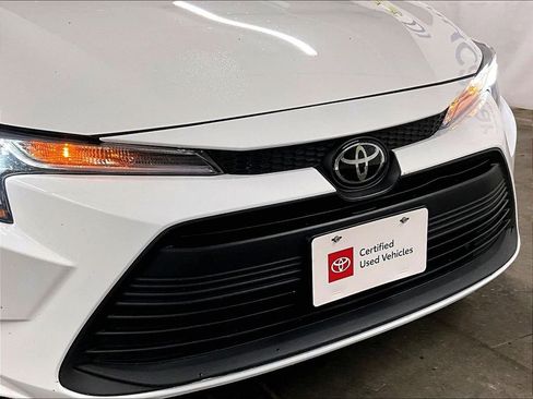 Certified 2024 Toyota Corolla LE FWD image 29