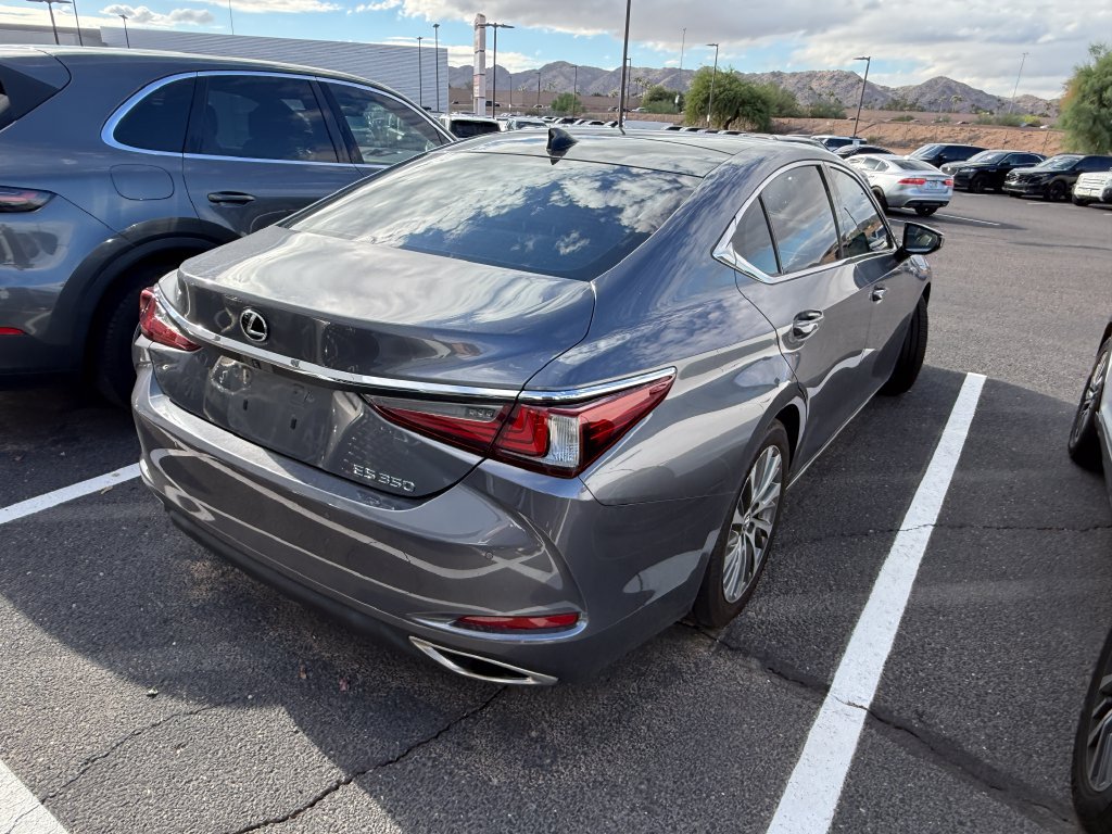 Used 2019 Lexus ES 350 w/ Premium Package FWD image 4